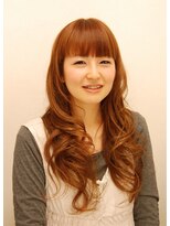 ヘアーリゾートアルーア(allure) ふんわりカールとパッツン前髪のキュートなスタイル