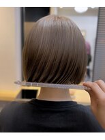 リノショアーズ 日本大通り店(RINOSHORES)&nbsp;【カット＋ブリーチカラー】スタイリストSHIORI/ミルクティー