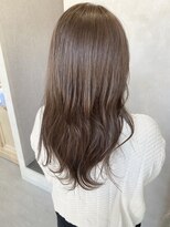 イルウィ(irwi)&nbsp;【トレンド】１ブリーチ　ハイトーンミルクティーベージュカラー