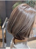 大人可愛い小顔大人ショート
