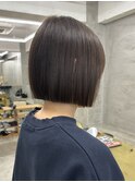 切りっぱなしボブナチュラルボブミニボブ前下がりボブグレージュ