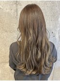 ロング×ナチュラルグラデーションカラー