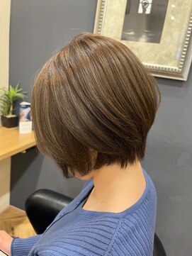 アルター(aL ter) 似合わせショートヘア［デザインカラー/ウェットヘア］