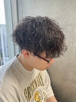 ワンズ リー 下北沢店(ONE's ly)&nbsp;ハイライト/マッシュパーマ/ウルフ/アッシュブラック