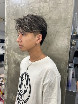 メンズサロン キング 梅田店(Men’s salon K!ng) 波巻きツイストスパイラルパーマ/フェザーパーマ/眉毛/メンズ