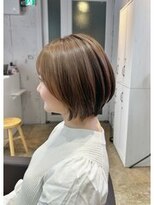 イロ ジェイアール JR奈良店(IRO)&nbsp;春の大人可愛い丸みショート/ミルクティーグレージュ/オリーブ