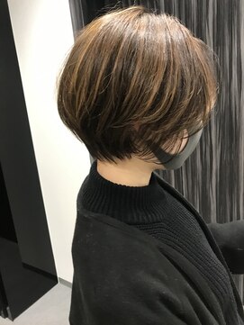 ジエクト 本店(The Ect) こなれ夏ショート×シークレットハイライト×モノグレージュ