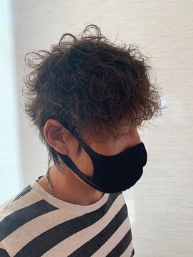ブルーモスク トウキョウ(TOKYO) ビジネスメンズ・スパイラルパーマ