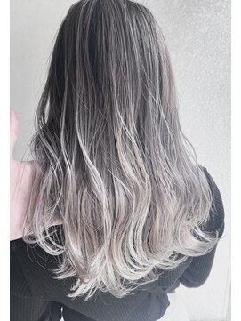ヘアーアンドアトリエ マール(Hair&Atelier Marl) 【Marl】エアタッチバレイヤージュ×ホワイトグレージュ