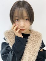 アイビー(ivy)&nbsp;大人かわいい丸みショートミニボブ/インナーカラー20代30代40代