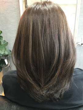 ピース(peace) アッシュ系カラー