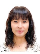 黄ぐまくん美容室 セミロング ゆるふわパーマ