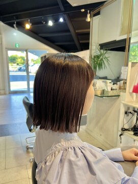 ロナ 岡崎竜美丘店(RONA) 肩につかないギリギリ切りっぱなしボブ♪