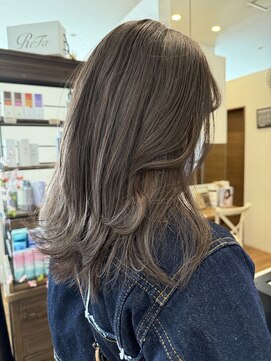 ビーバイシージャストビューティー(B by C just beauty) ハイライト×グレージュ