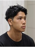 20代30代ビジカジカジュアルツーブロ黒髪アップバング
