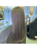 イン東京 米沢店 ミルクティーベージュ