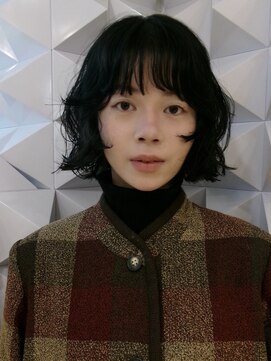 ポピンズ(poppins) 癖毛ボブ