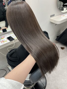 リッカ(LICCA) (licca内堀)髪質改善×艶髪×オリーブグレージュ