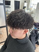 ブロウ(BLOW) ツイストスパイラルパーマ