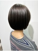 ボブ ぱっつん 前下り ボブ