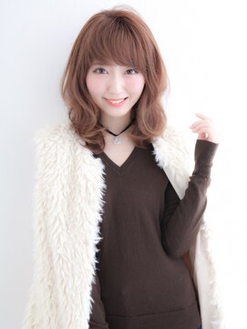 ニューヨークニューヨーク 梅田茶屋町店(NYNY) 外国人風ゆる巻きミディアムヘア