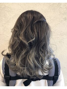 ヌーム 塚本店(NOOM) デザインカラー