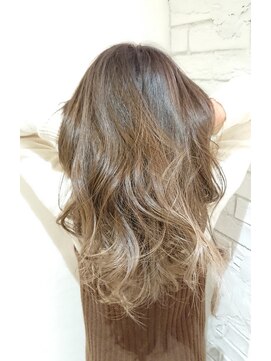 ロンド ストラーダ 心斎橋(Lond strada) 【津賀　涼】大人かわいい明るめグラデーション☆