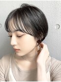 大人かわいい美髪ネビージュこなれ感のある骨格補正小顔ショート