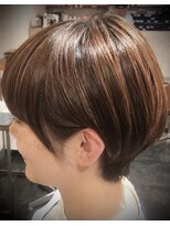 エヴリンアンドペイジ(Evelyn&paige)&nbsp;【元町／神戸三宮】耳掛けショート