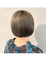 ヘアー ミッション 心斎橋店(hair Mission)&nbsp;ぶつ切りコンパクトショートボブ×ミントグレージュ