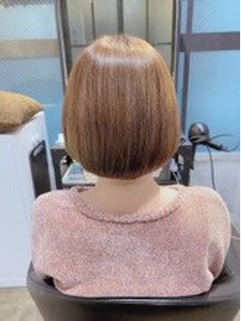 アリアバイエクラート 池袋店(ARiA by ECLART) お手入れ簡単ボブ