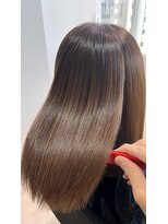 エミュスト(Emuest)&nbsp;艶髪☆髪質改善ストレート