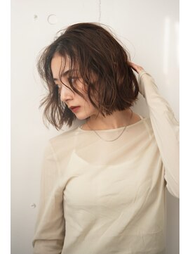 エインアンリー 明治神宮前(AIN.ANLY.) ★黒髪クラゲヘアーオリーブグレー小顔ココアベージュ韓国ヘア