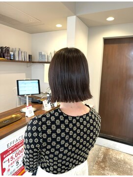 エファッセ 鴻巣2号店(efface) 毛先重ためボブ×切りっぱなし×ナチュラルカラー×艶髪