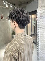 ドアホワイト(door white)&nbsp;メンズ波巻きパーマ