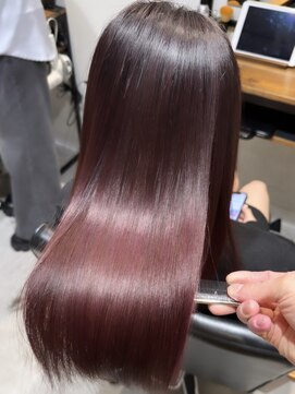 アーバン(URBAN.) 黒髪/グレージュカラー/縮毛矯正/髪質改善