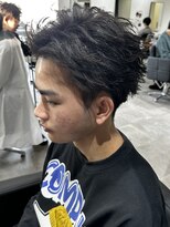 ヒュイル バイ ニアウ(Hwyl by Niau)&nbsp;メンズショートフェザーパーマニュアンスパーマリバースパーマ