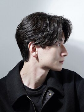 アルファ 新宿(alpha) サーフカール/ 刈り上げセンターパート/ブルーブラック[新宿駅]