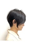 ショートボブショートカット40代50代ひし形ショートくびれ丸み