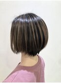 アッシュベージュ×ハイライト