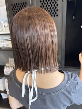 アチーブリス(achieve Liss) 縮毛矯正してつやつやぱっつんボブ