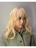 ブリーチ/インナーカラー/抜きっぱなしブロンド/前頭ブリーチ