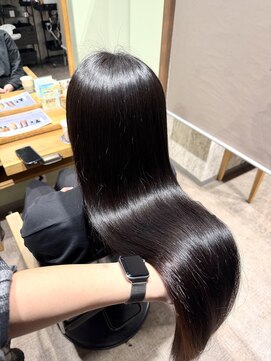 マーシュアトレ(marshu atre) *縮毛矯正*トリートメント*