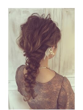 ニコ(nico...) 四つ編みダウン