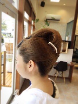 サンテリア(Sunteria) 本格派！！夜会巻き