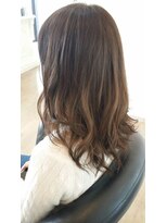 ヘアーエッセンスルーム リル(Hair Essence Room Lill)&nbsp;モノトーンバレイヤージュカラー