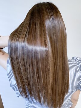 リー ヴィータ 上新庄(Lee Vita) 美髪ロング/ブラウニー/ミルクティーベージュ