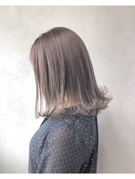 イト(ito.) グレージュロブ_アースカラーくびれヘア