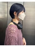 #ぱつんとショートボブ×ネイビー