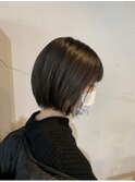 ダークアッシュボブ